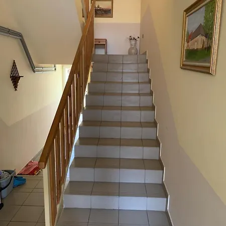 B&B Aranykalasz Panzio
