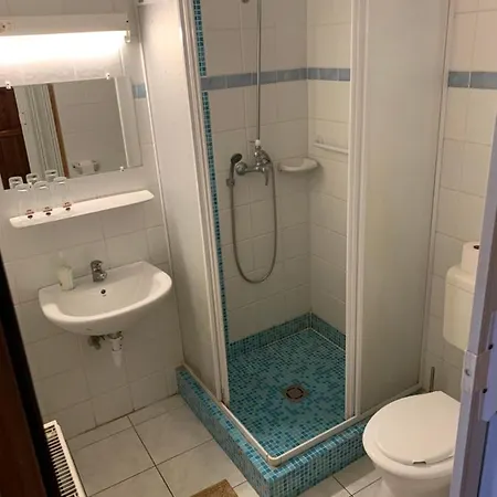 B&B Aranykalasz Panzio *